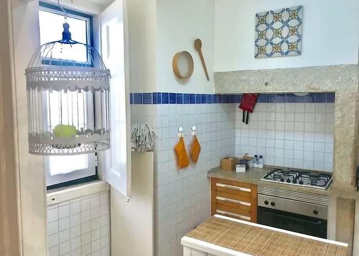 Charming Flat Lizbona